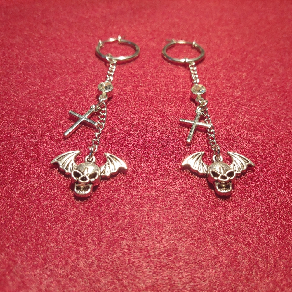 Earrings - Picture 2 of 2